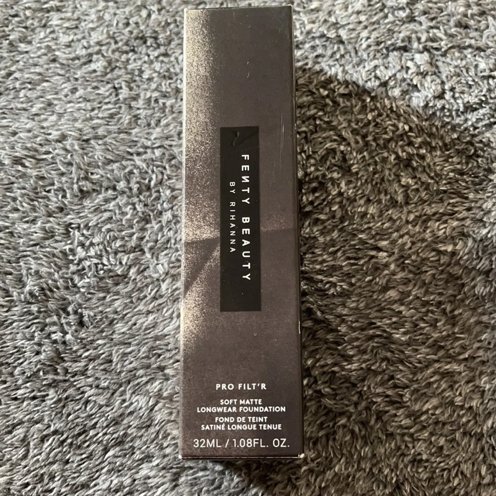 Fenty 235 Pro Filt’r Soft Matte Liquid Foundation